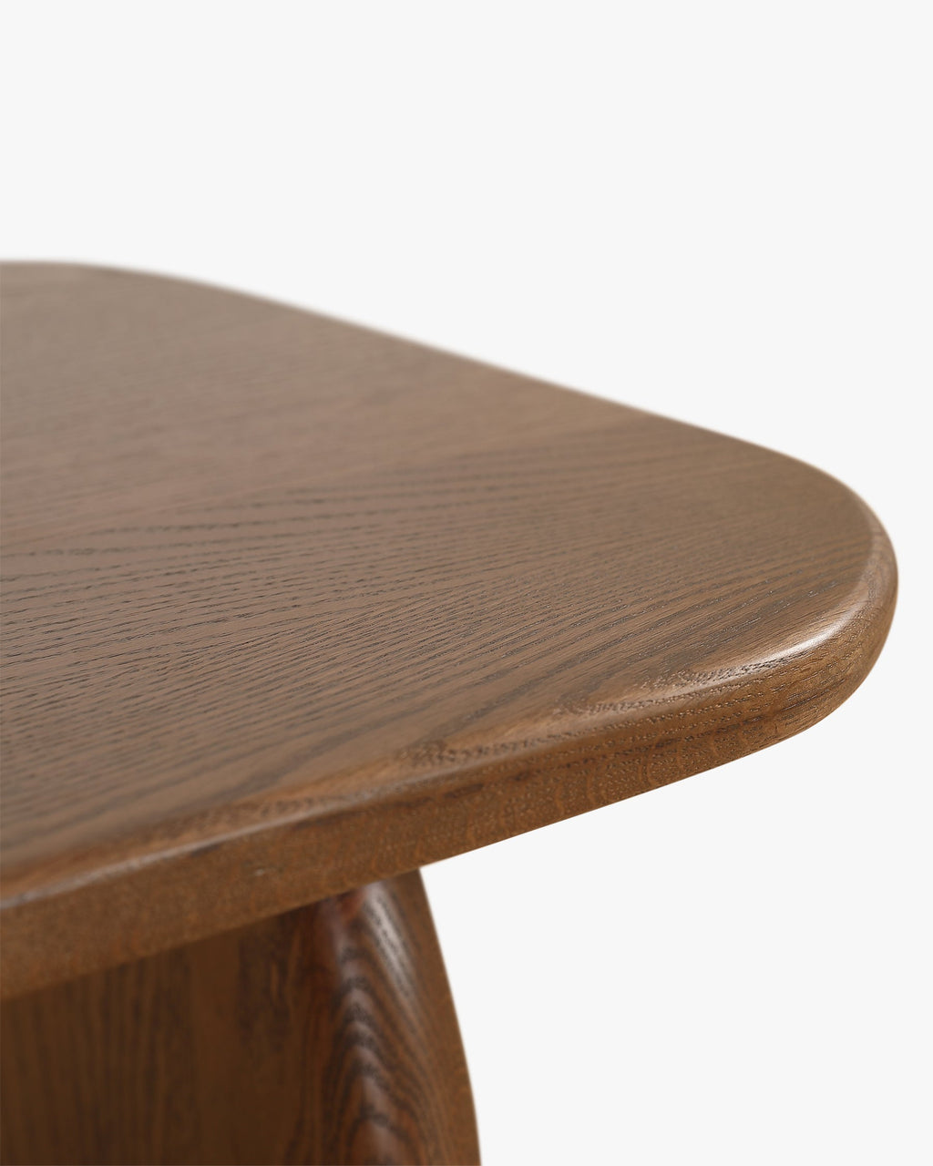 Table d'appoint moderne en bois et métal, design harmonieux, format duo, pour salon
