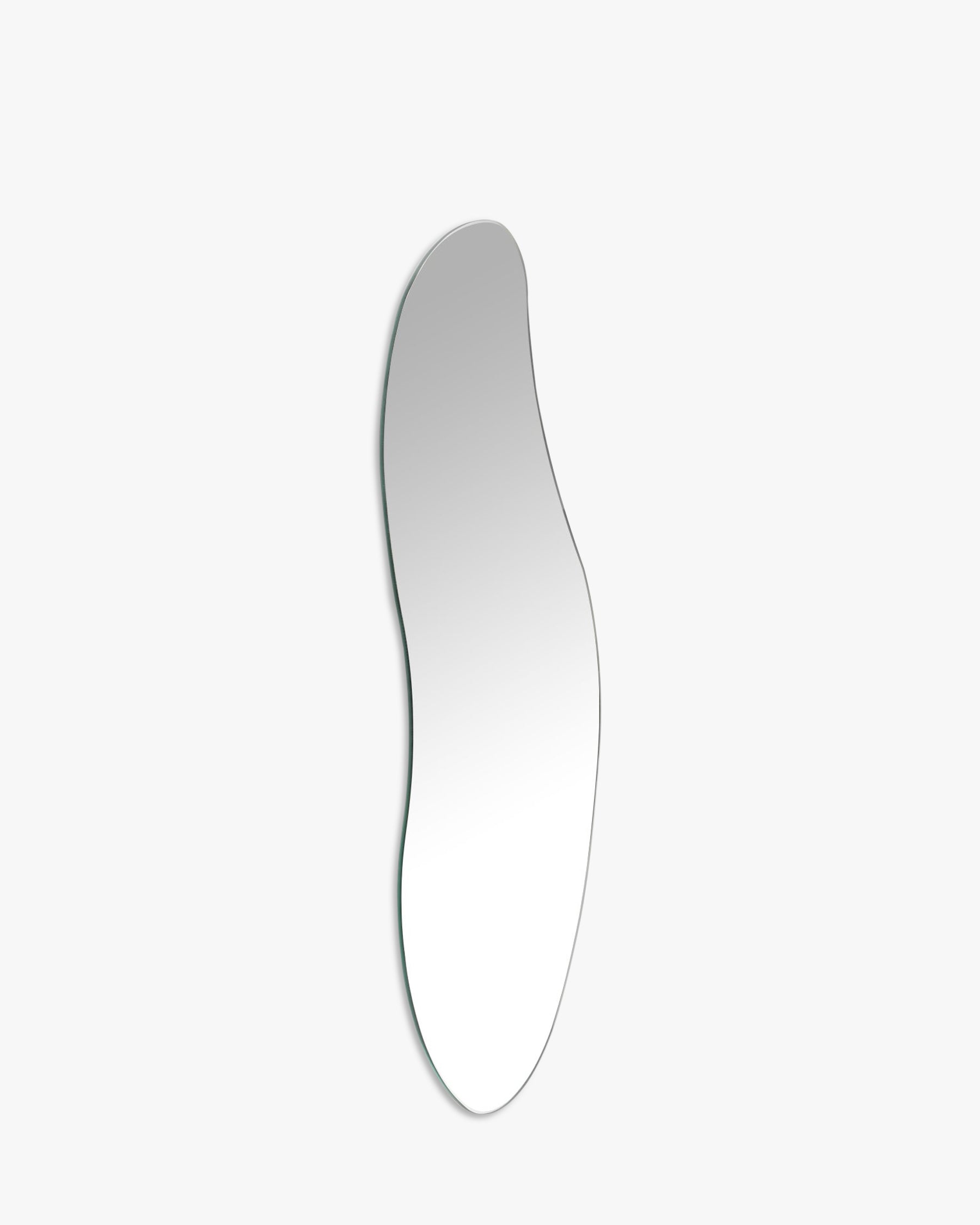 Miroir organique métal/résine avec forme incurvée et effet de superposition Salon et chambre à coucher
