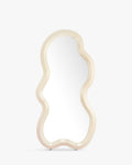 Miroir en résine chaude avec ton beige et effet amplificateur de lumière pour chambre, entrée et salon