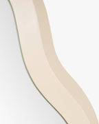 Miroir en résine chaude avec ton beige et effet amplificateur de lumière pour chambre, entrée et salon