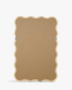 Miroir en pin massif naturel, forme organique et style polyvalent pour chambre, salon et entrée