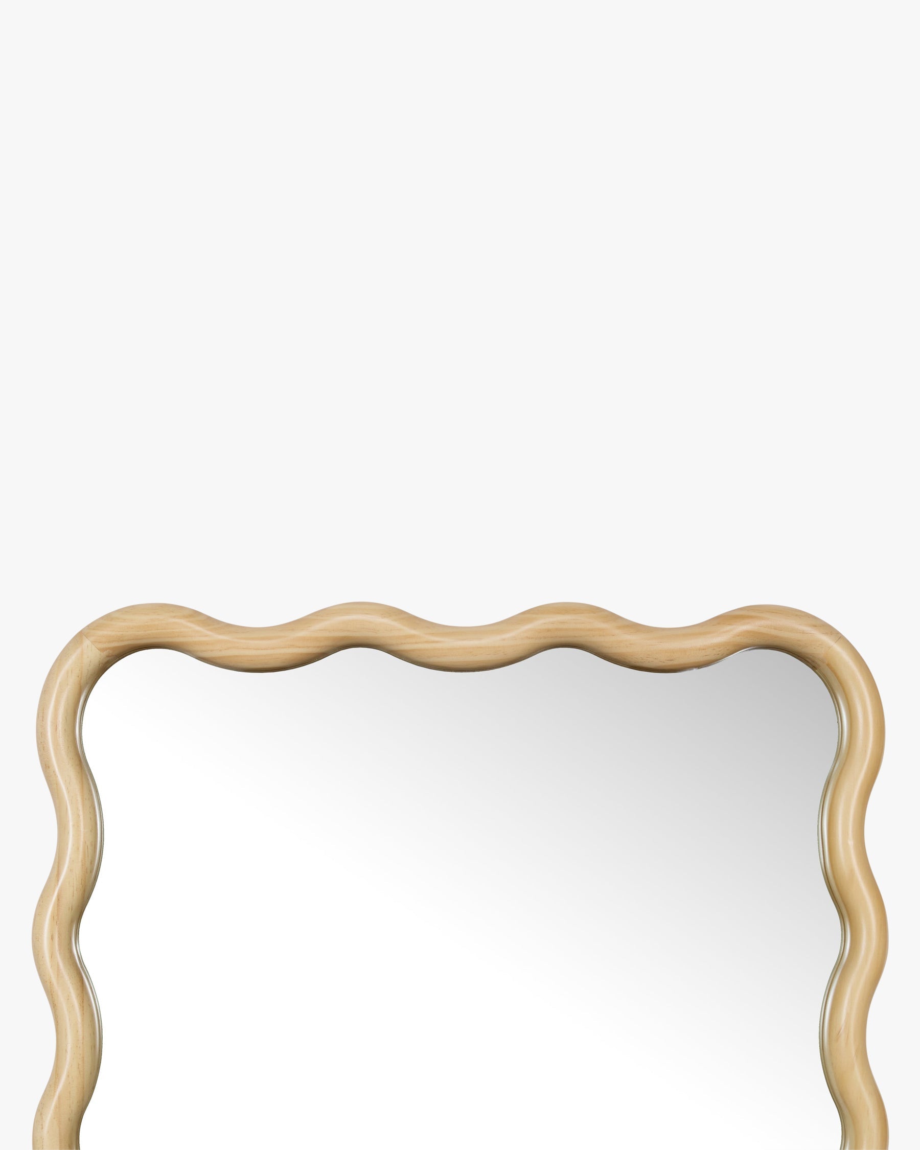 Miroir en pin massif naturel, forme organique et style polyvalent pour chambre, salon et entrée