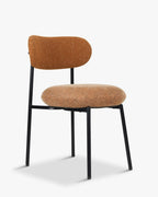 Fauteuil rétro Boucle avec 3 coloris et format polyvalent pour salon et salle à manger
