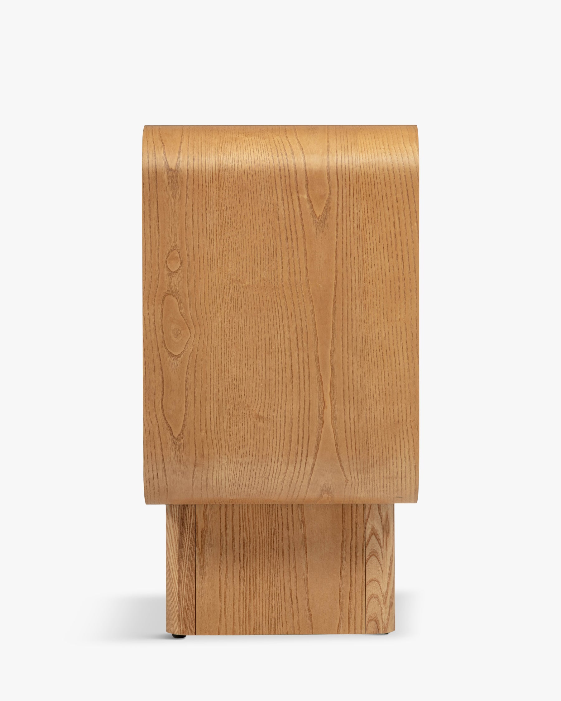 Buffet scandinave/bohème en bois, format compact et polyvalent, idéal salon et chambre
