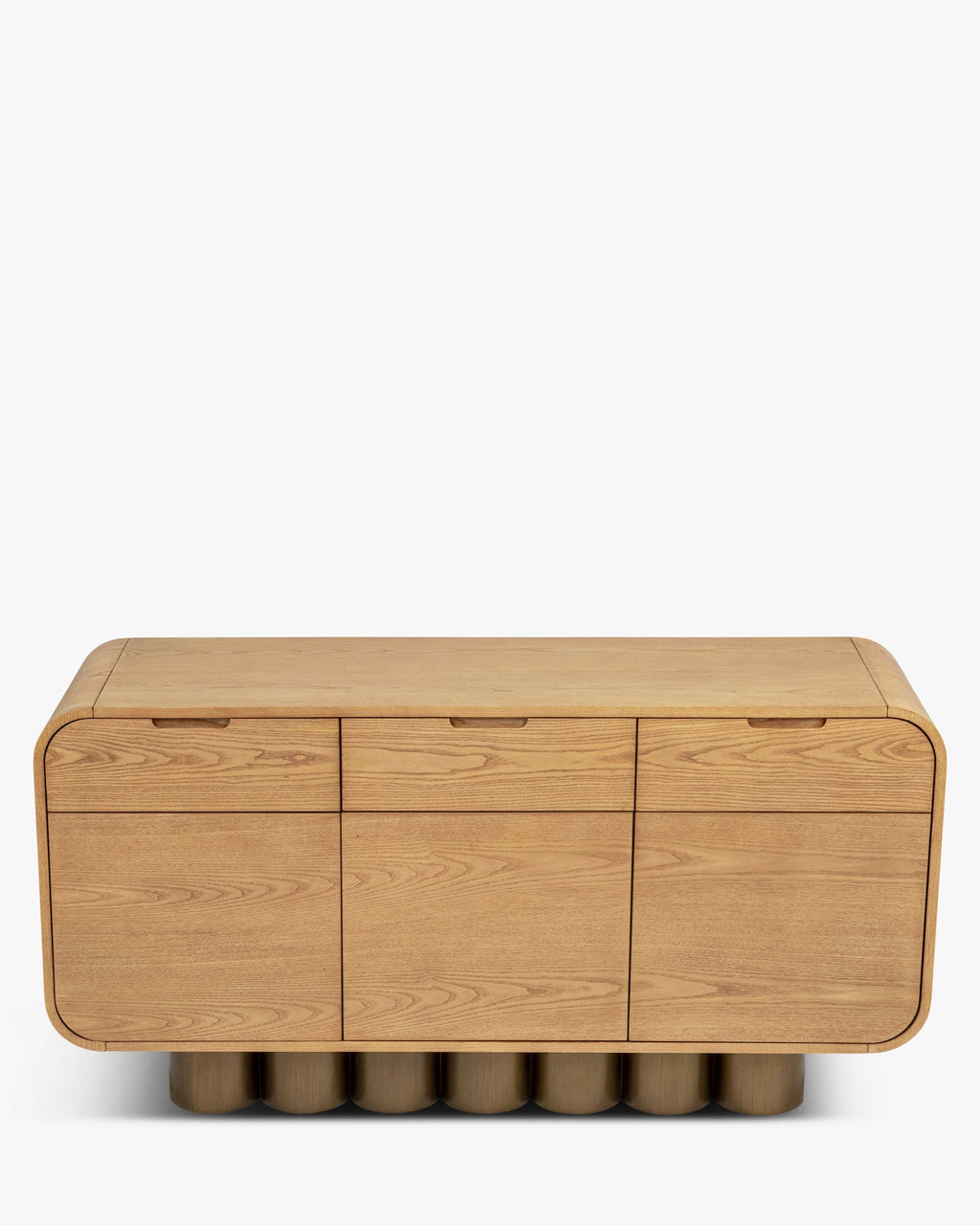 Buffet rétro en bois clair et bronze avec coins arrondis et pieds cylindriques pour salon