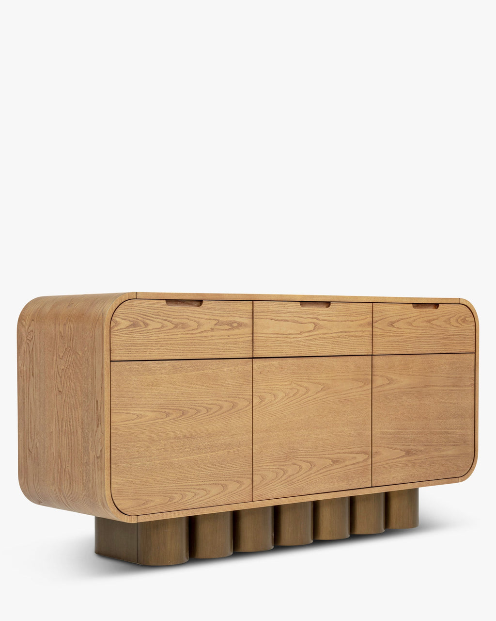 Buffet rétro en bois clair et bronze avec coins arrondis et pieds cylindriques pour salon