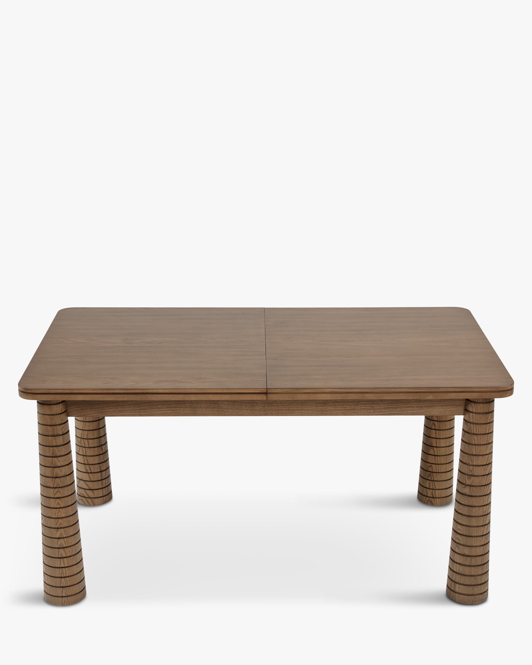 Table à manger extensible en frêne teinté noyer de fabrication artisanale avec pieds fuselés sculptés Salle à manger