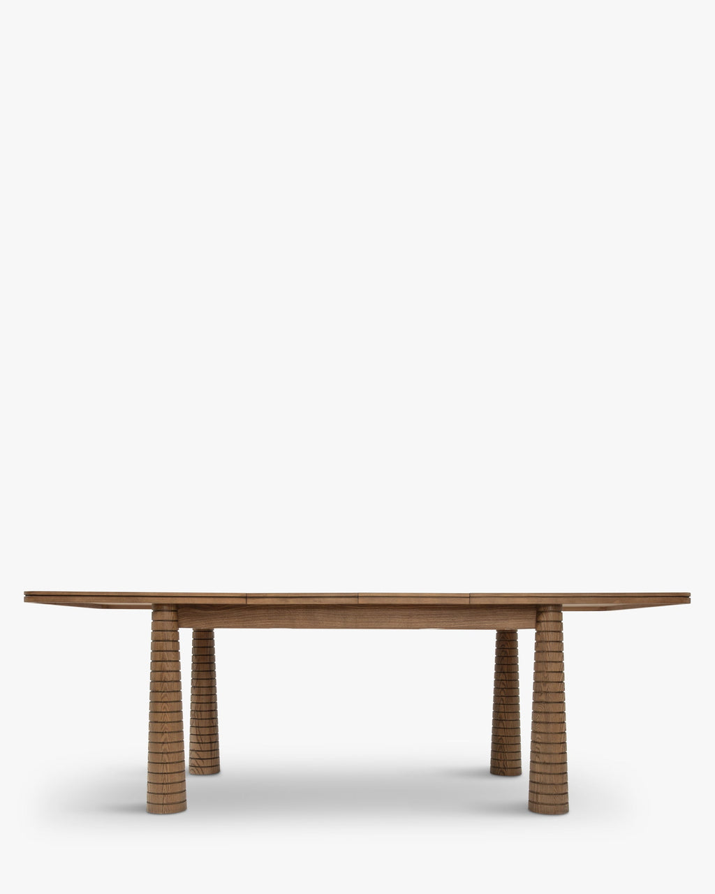 Table à manger extensible en frêne teinté noyer de fabrication artisanale avec pieds fuselés sculptés Salle à manger