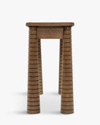 Console en frêne artisanal teinté noyer avec pieds fuselés sculptés et tiroir intégré Salon et Entrée