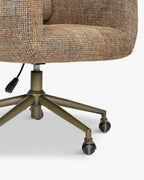 Chaise élégante en tweed avec dossier touffeté flottant Salon et salle à manger